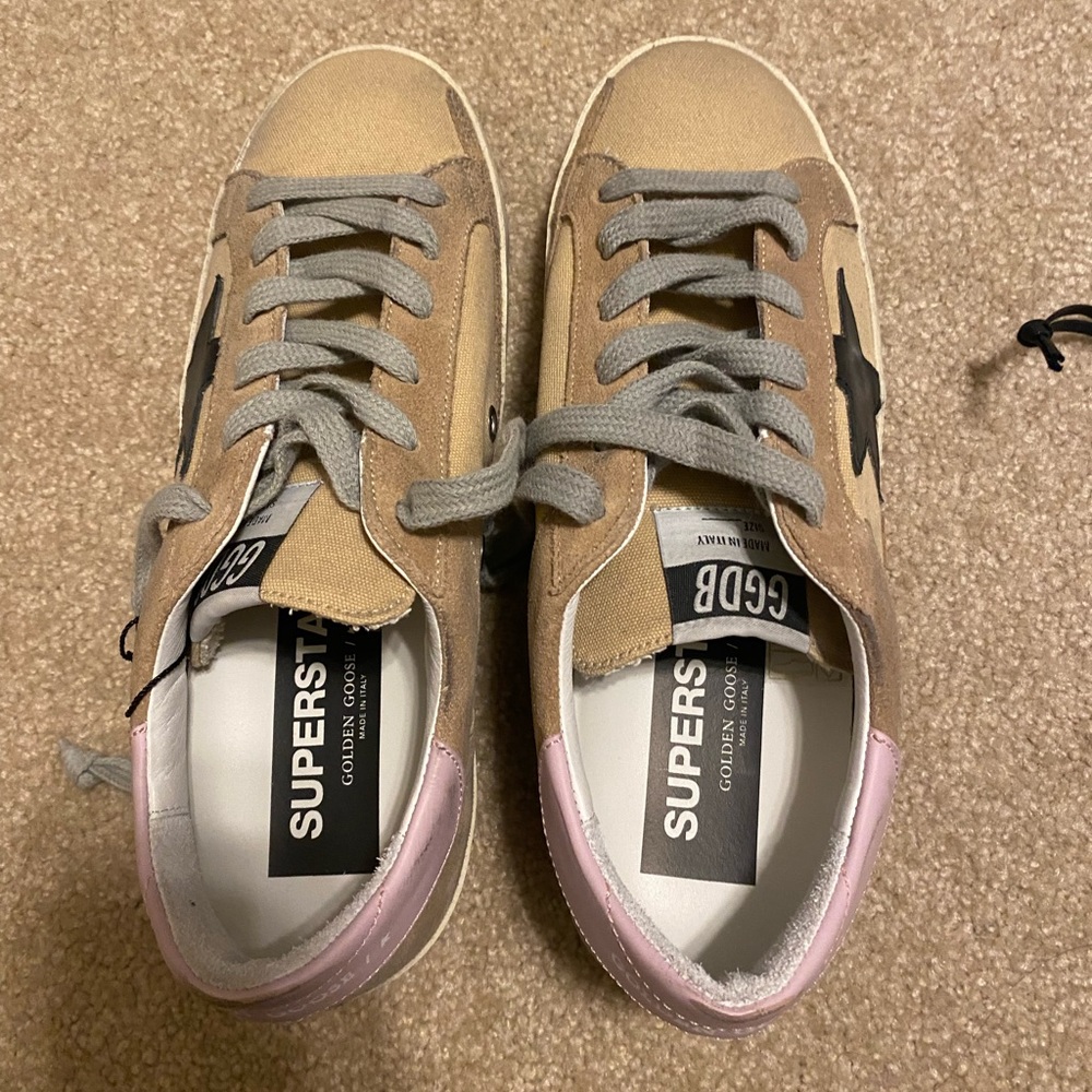 New, never worn golden goose sneakers.